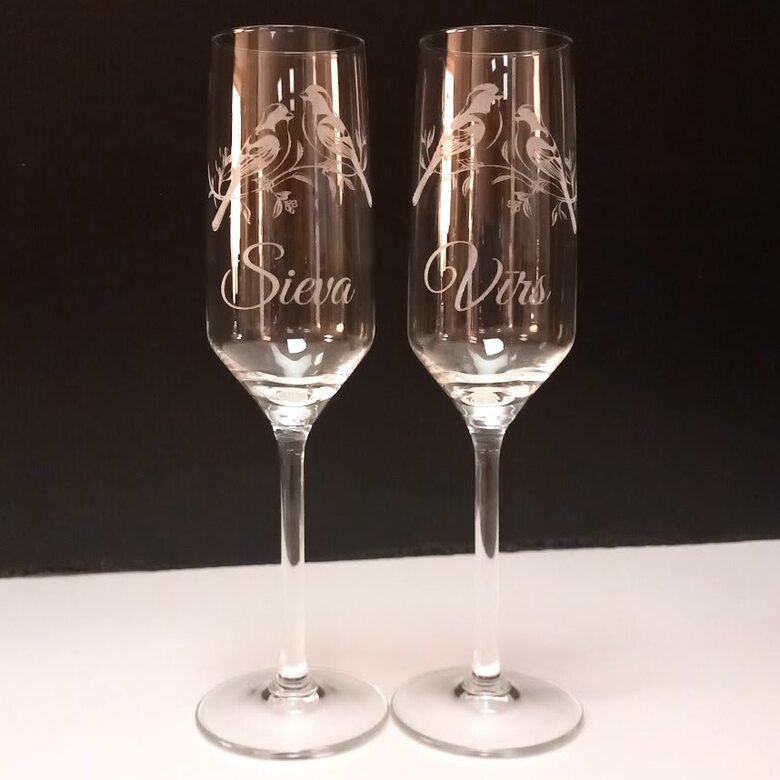 Šampanieša glāžu komplekts