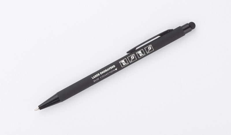 Touch pildspalva ar personalizētu gravējumu
