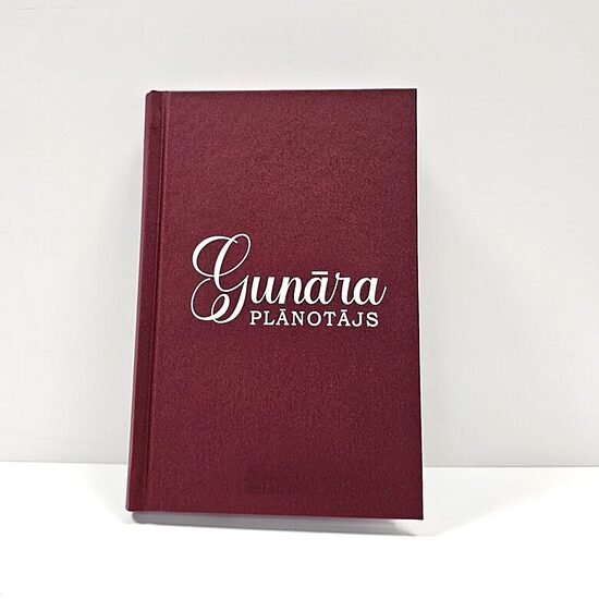 2027. g. plānotājs (A5) personalizēts ar vārdu