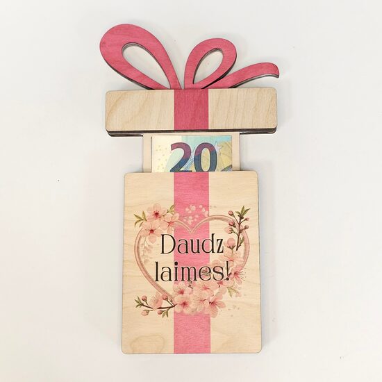 Naudas dāvināšanas kastīte