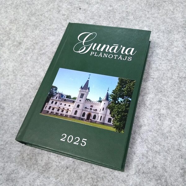 Personalizēts 2025. g. plānotājs (A5) - ar pilnu vāka apdruku